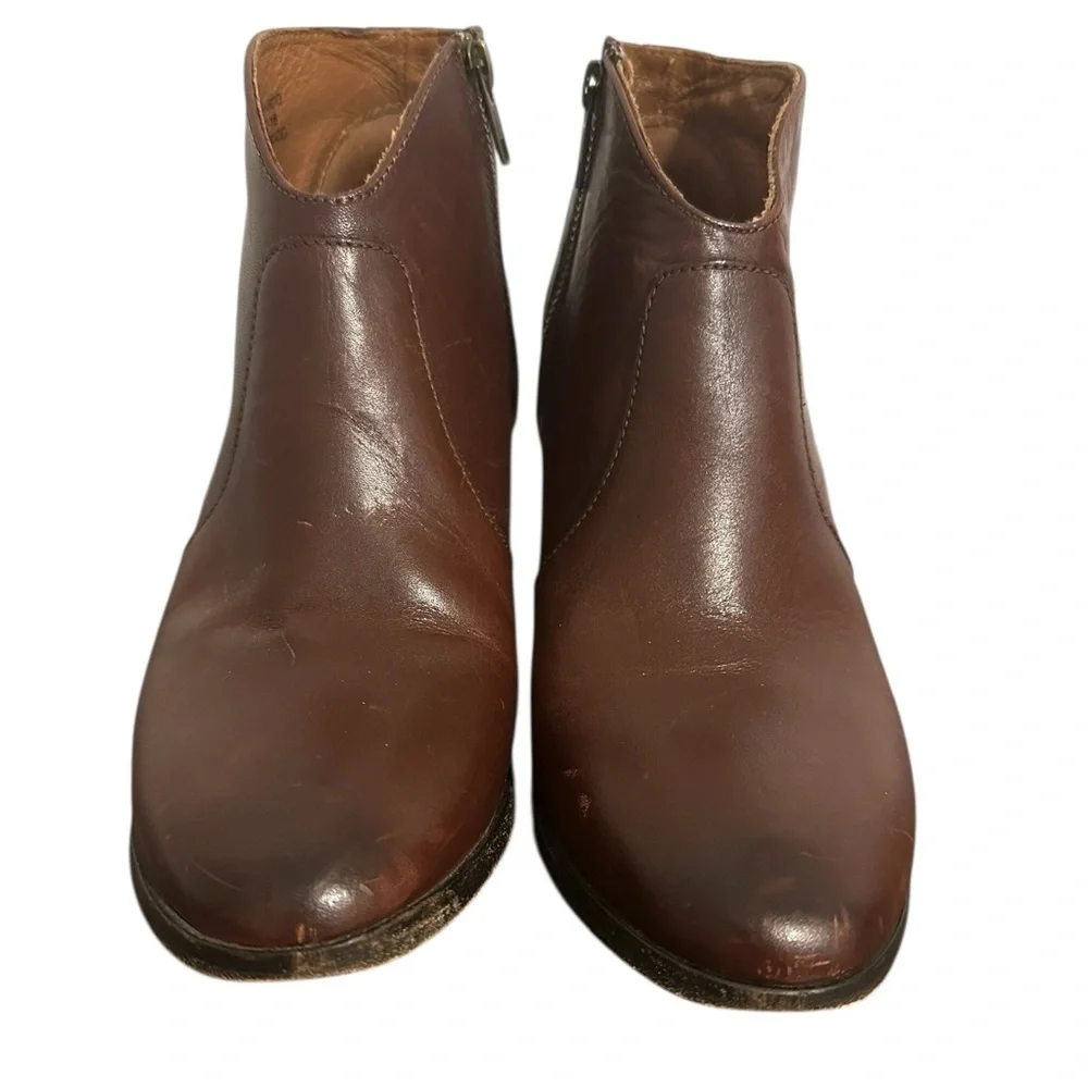 Frye Nora Short Zip Booties